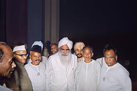 Sant Kirpal Singh with veterans of the Freedom Fighters Movement Dia8-0694A